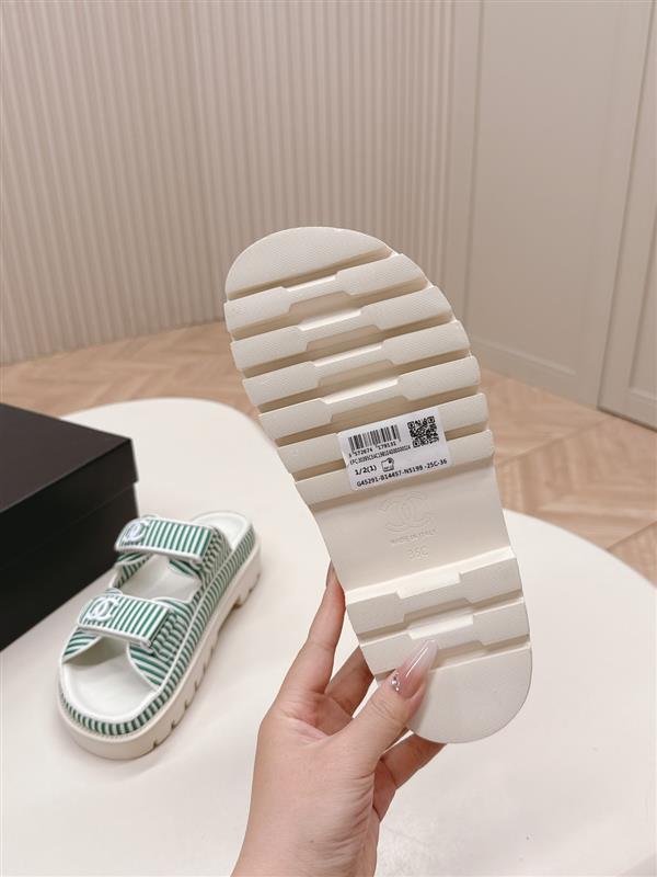 20251128184436810 280